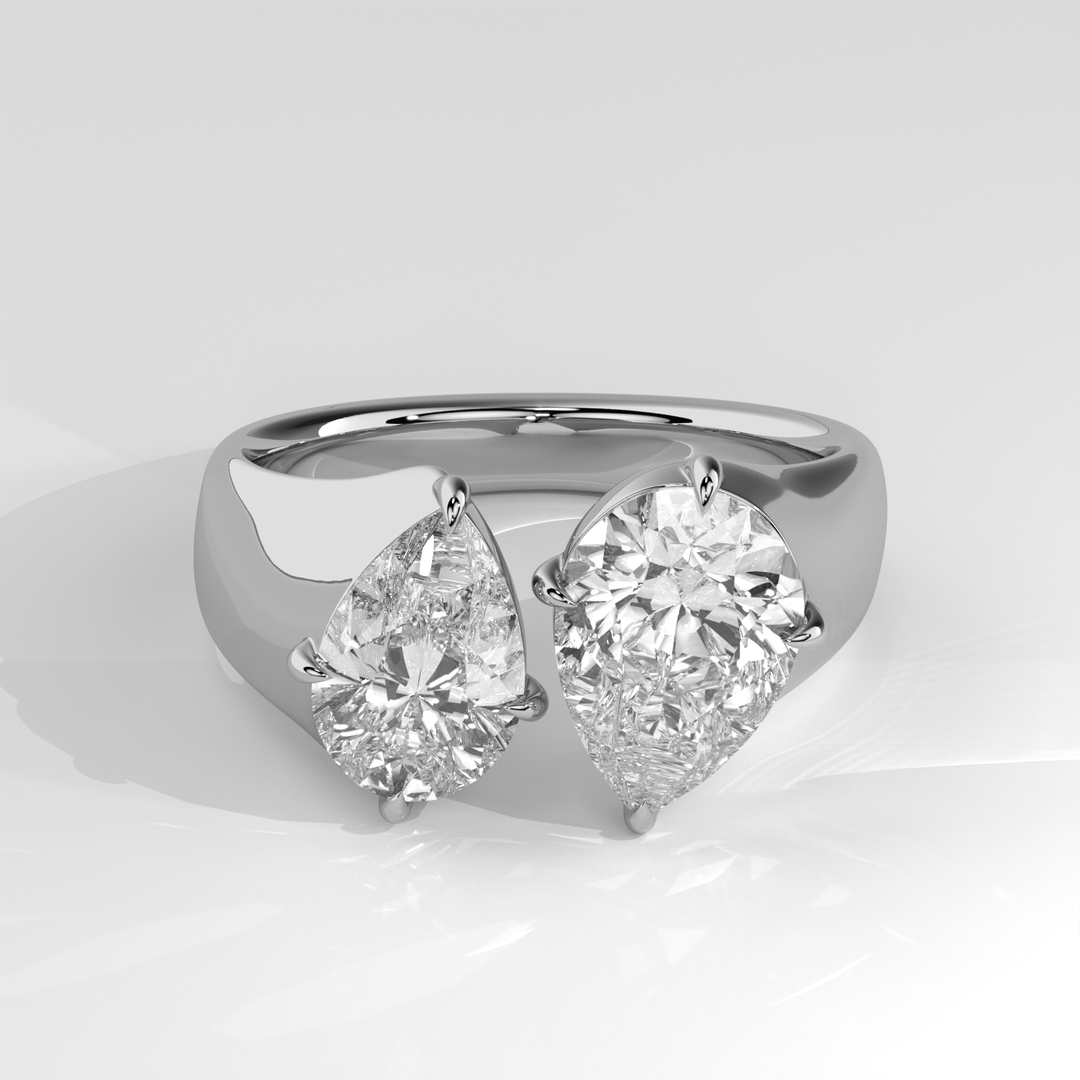 The Élan Duo Diamond Ring