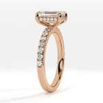 Valencia emerald-cut diamond ring – Rose gold