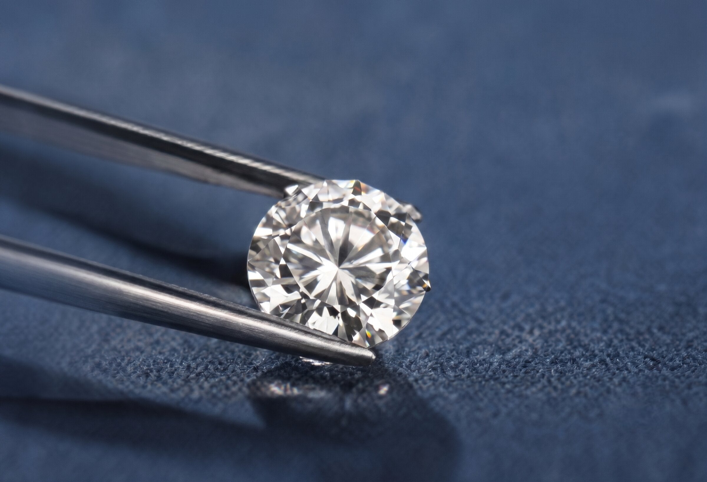 Diamond carat weight