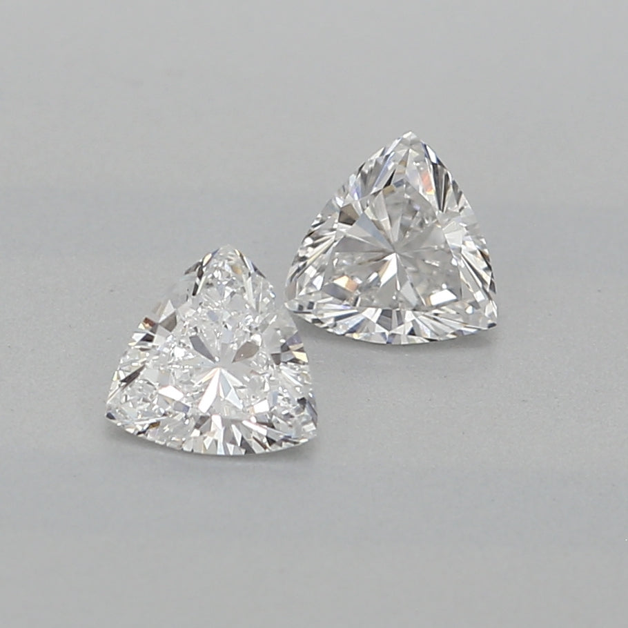 0.320 ct TRILLIANT E VS1