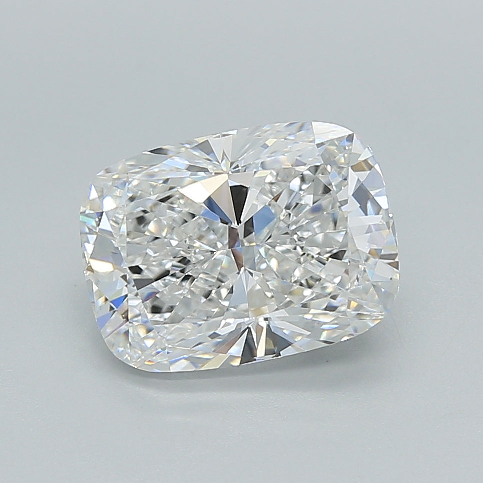 2.550 ct CUSHION E VVS2