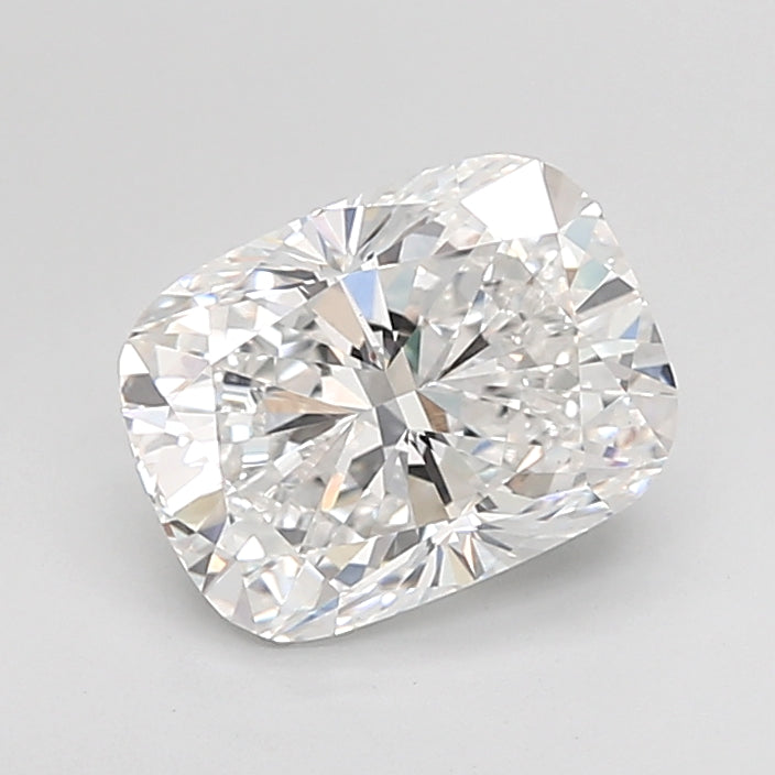 2.910 ct CUSHION E VVS2