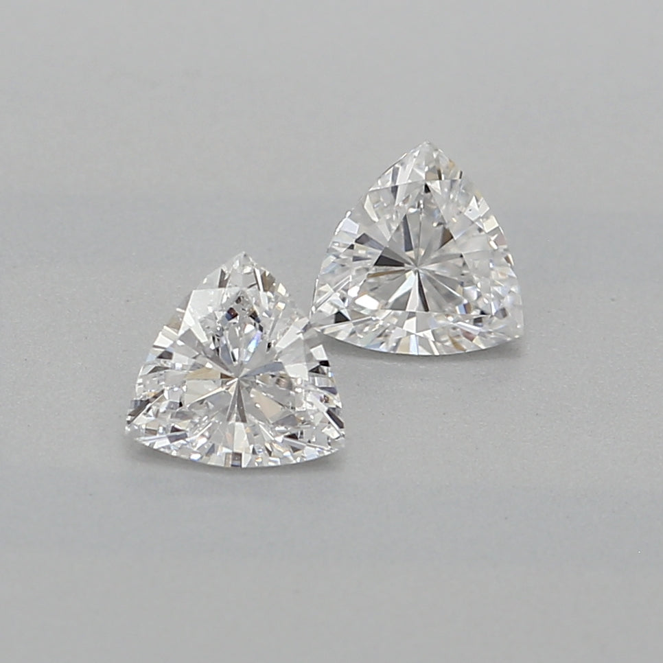 0.330 ct TRILLIANT E VS1